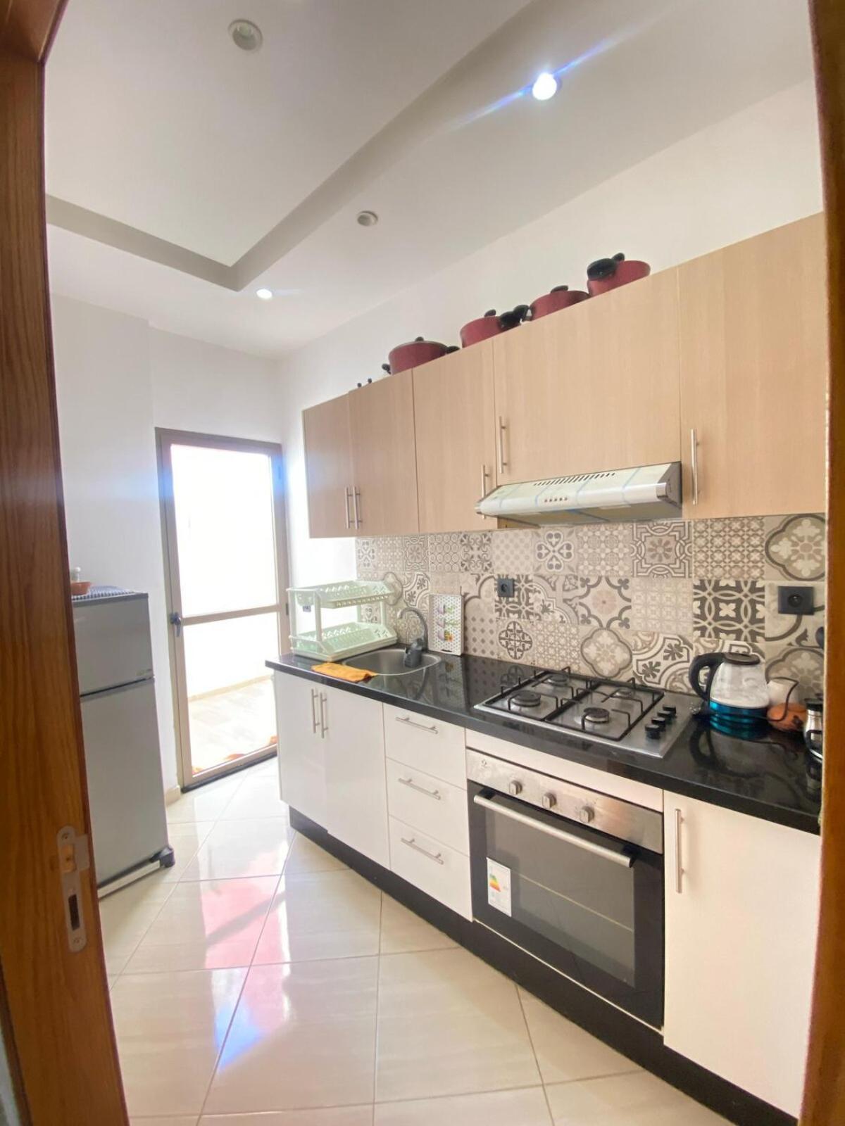 Comfortable Escape Terrace Bbq Apartment